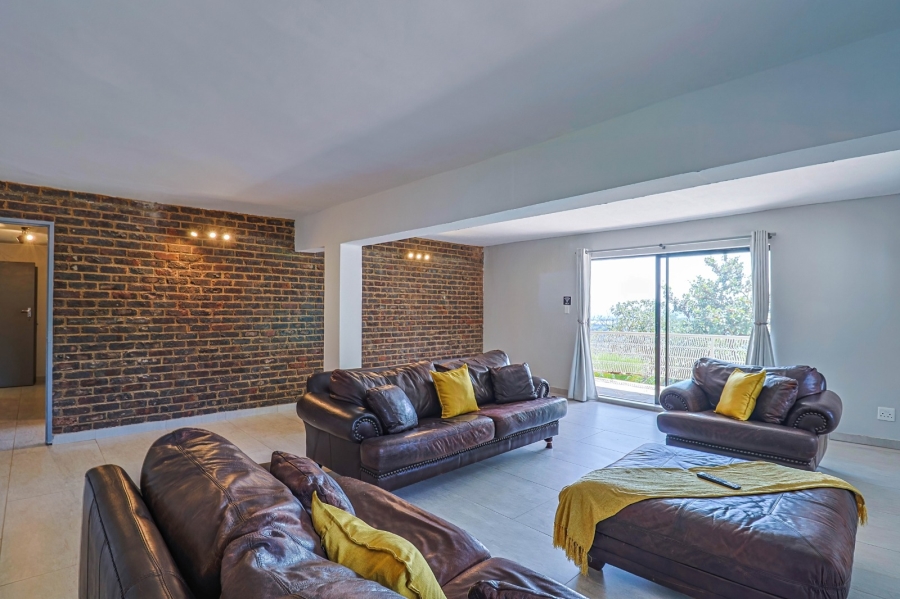 7 Bedroom Property for Sale in Waterkloof A H North West